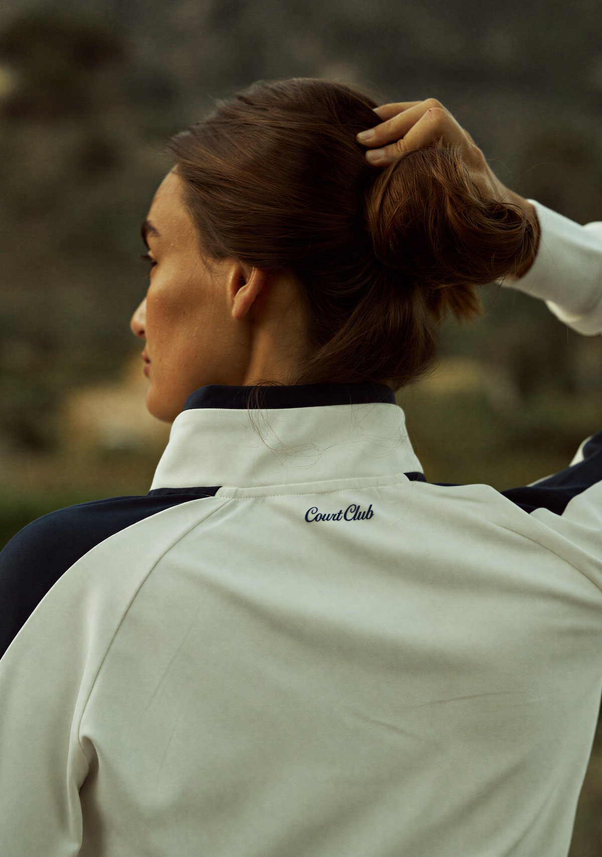 Women’s Cropped Off-Court Jacket in Off-White