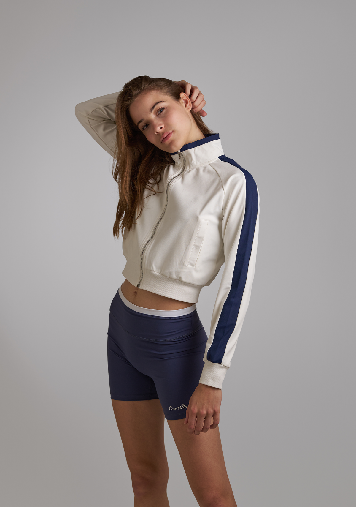 Women’s Cropped Off-Court Jacket in Off-White